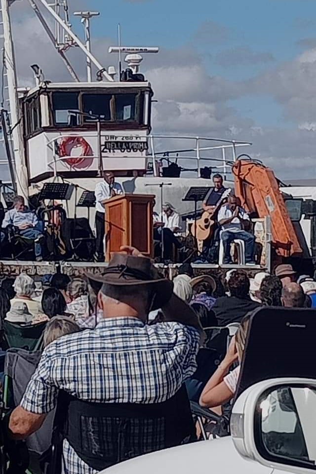 sending-out-the-fishers